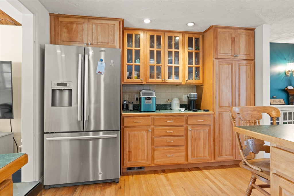 16 Jionzo Road Milford, MA 01757 - Photo 14 of 25