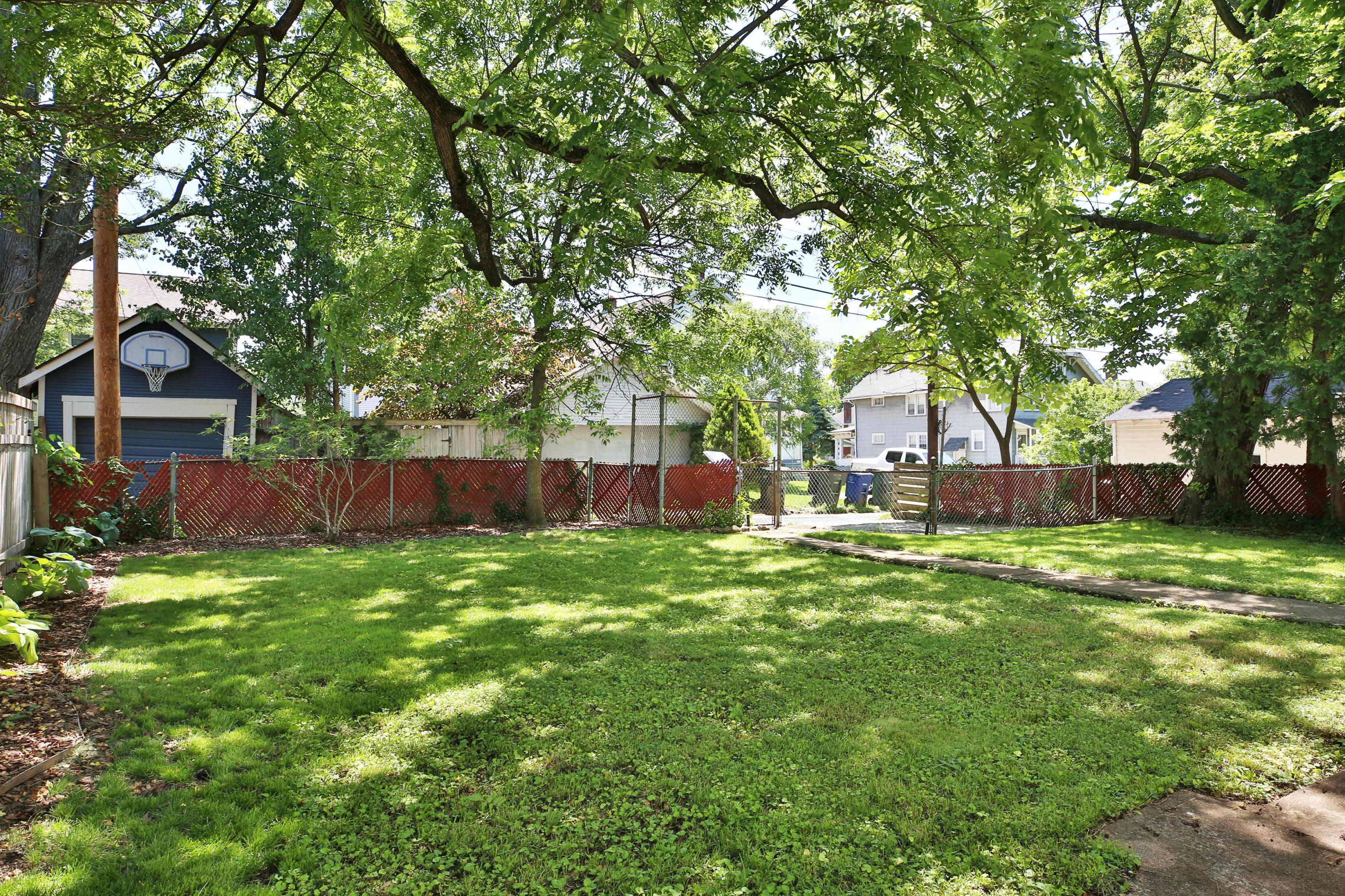 145 Crestview Road Columbus, OH 43202 - Photo 24 of 39