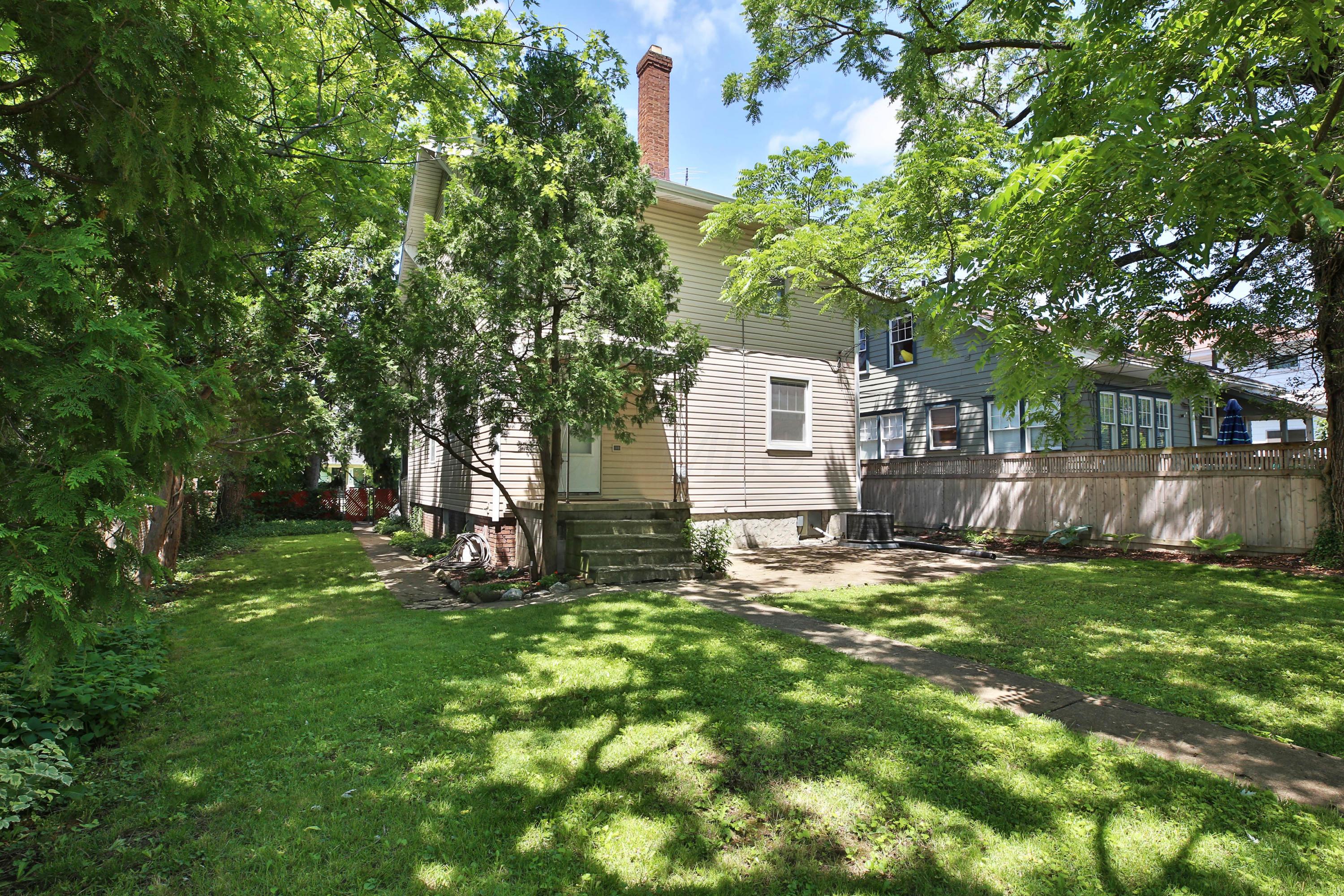 145 Crestview Road Columbus, OH 43202 - Photo 25 of 39