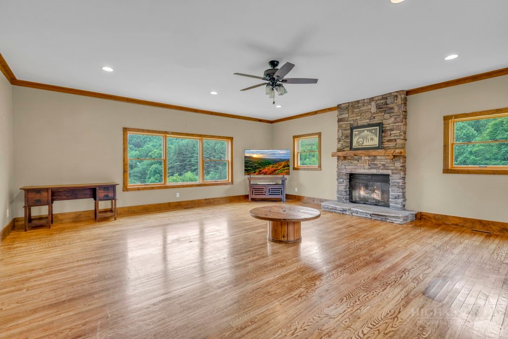 338 Woodbriar Road Sugar Grove, NC 28679 - Photo 25 of 49