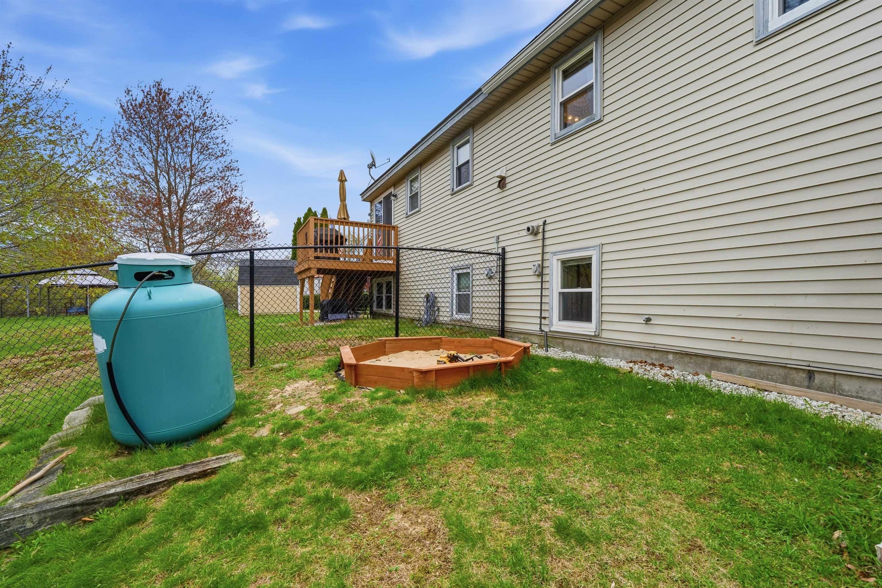 1 Matthew Drive, Unit L Derry, NH 03038 - Photo 31 of 38
