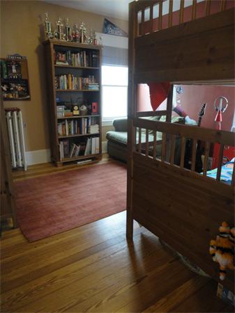 18 Gillette Avenue Springfield, MA 01118 - Photo 11 of 14