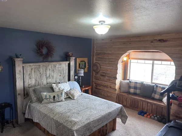 $1,900,000 | 1937 Mill Creek Road, Evanston, WY 82930
