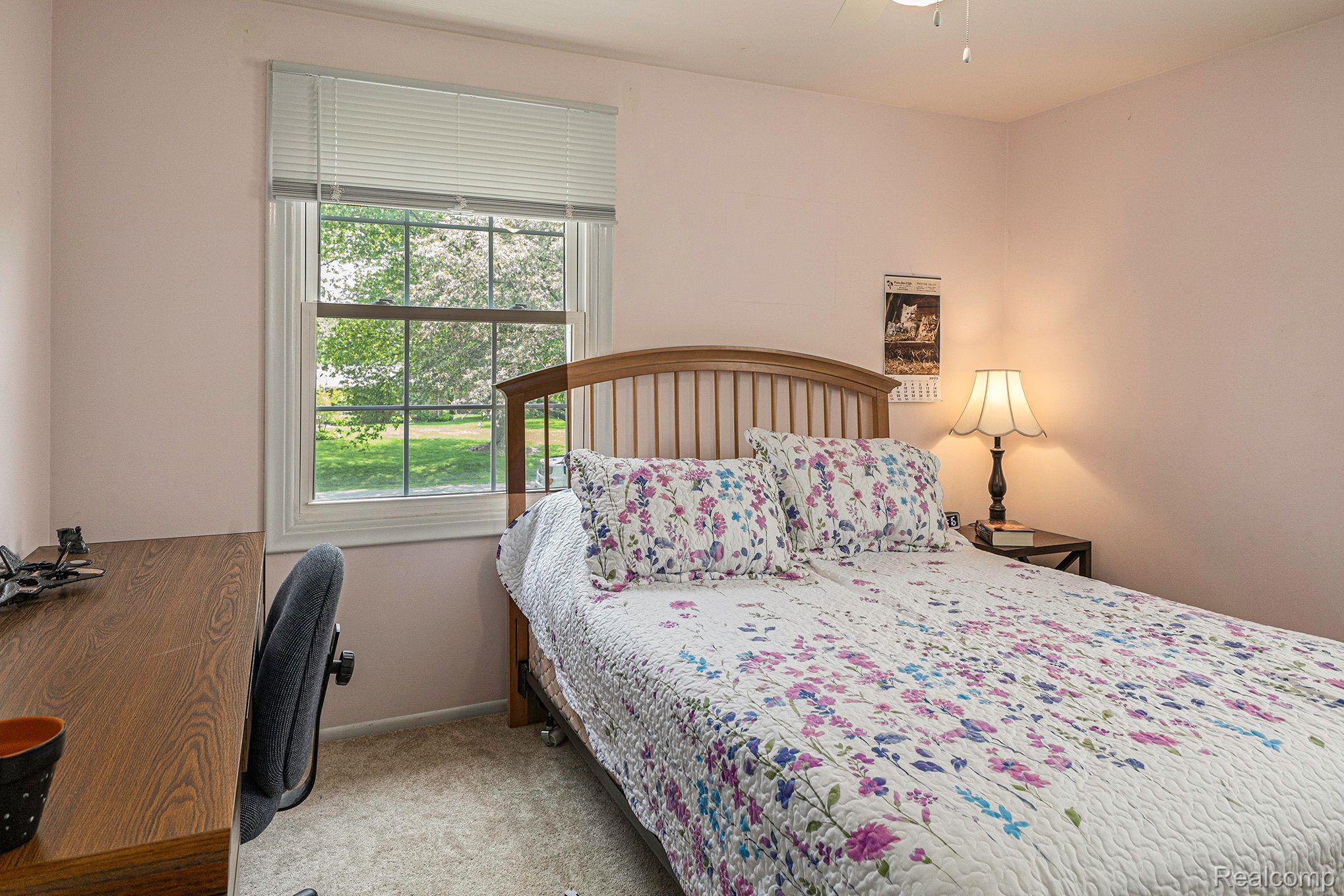 6977 Dublin Fair Road Troy, MI 48098 - Photo 34 of 42 BEDROOM