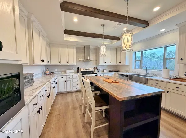 $870,000 | 686 Alford Road, DeFuniak Springs, FL 32433