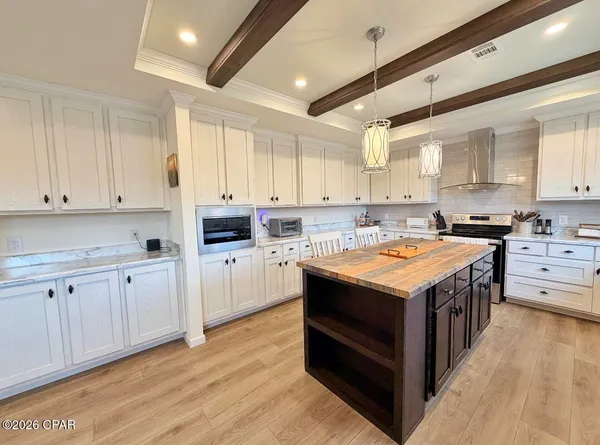 $870,000 | 686 Alford Road, DeFuniak Springs, FL 32433