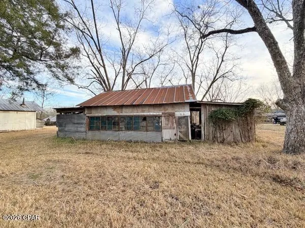 $870,000 | 686 Alford Road, DeFuniak Springs, FL 32433