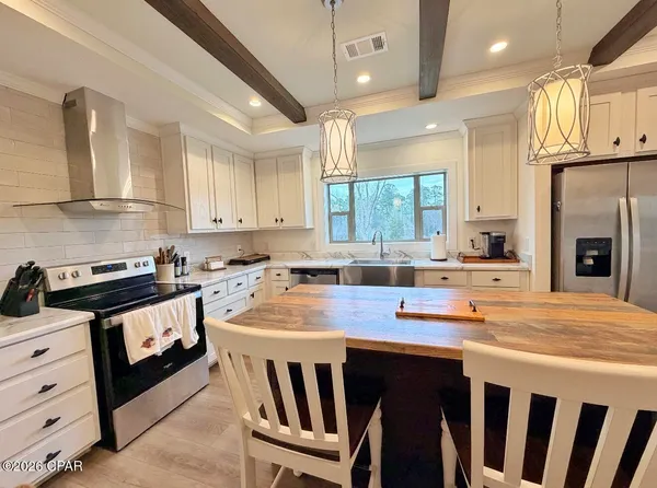 $870,000 | 686 Alford Road, DeFuniak Springs, FL 32433