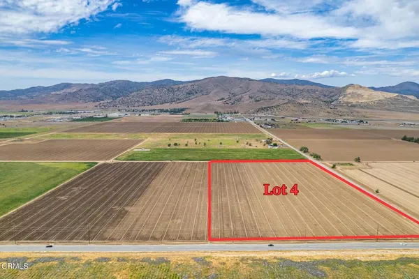 a view of an outdoor space and a mountain