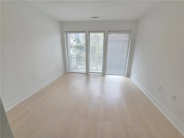 $3,195 | 775 Juniper Street Northeast, Unit 321, Atlanta, GA 30308