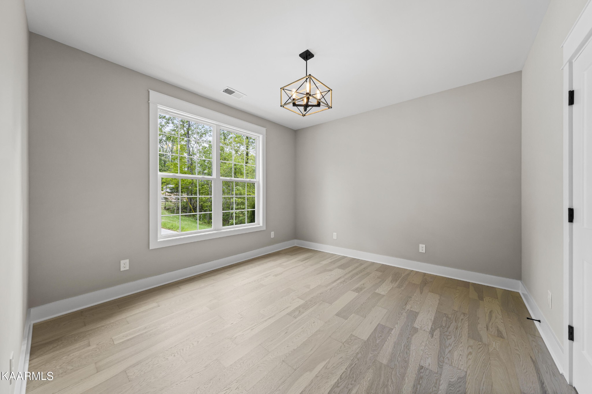 415 Alpine Drive Clinton, TN 37716 - Photo 15 of 30 Gallery Image 15