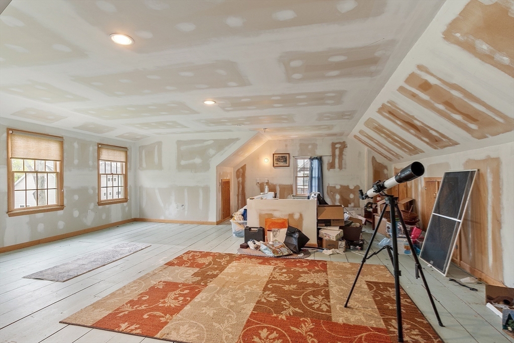 5 Smith Road Rockport, MA 01966 - Photo 18 of 24 Gallery Image 18
