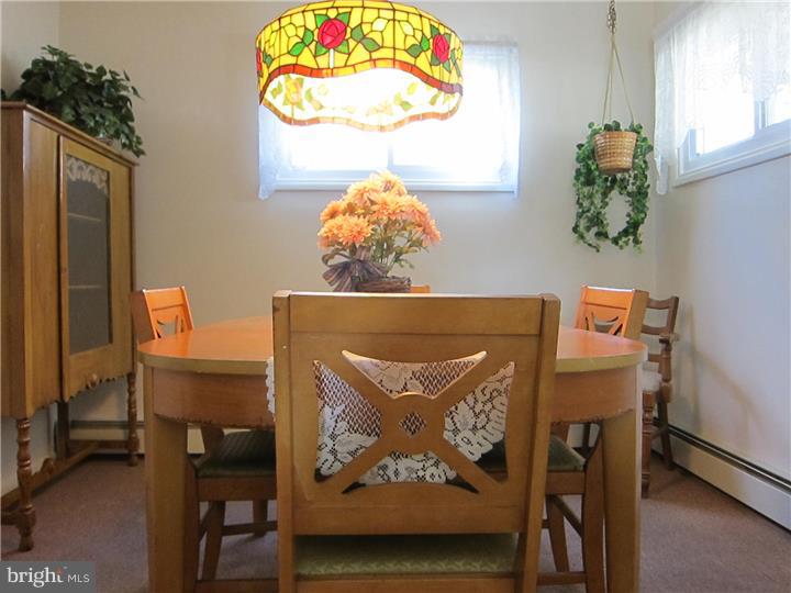 2834 Neptune Road Philadelphia, PA 19154 - Photo 5 of 25 Dining Room