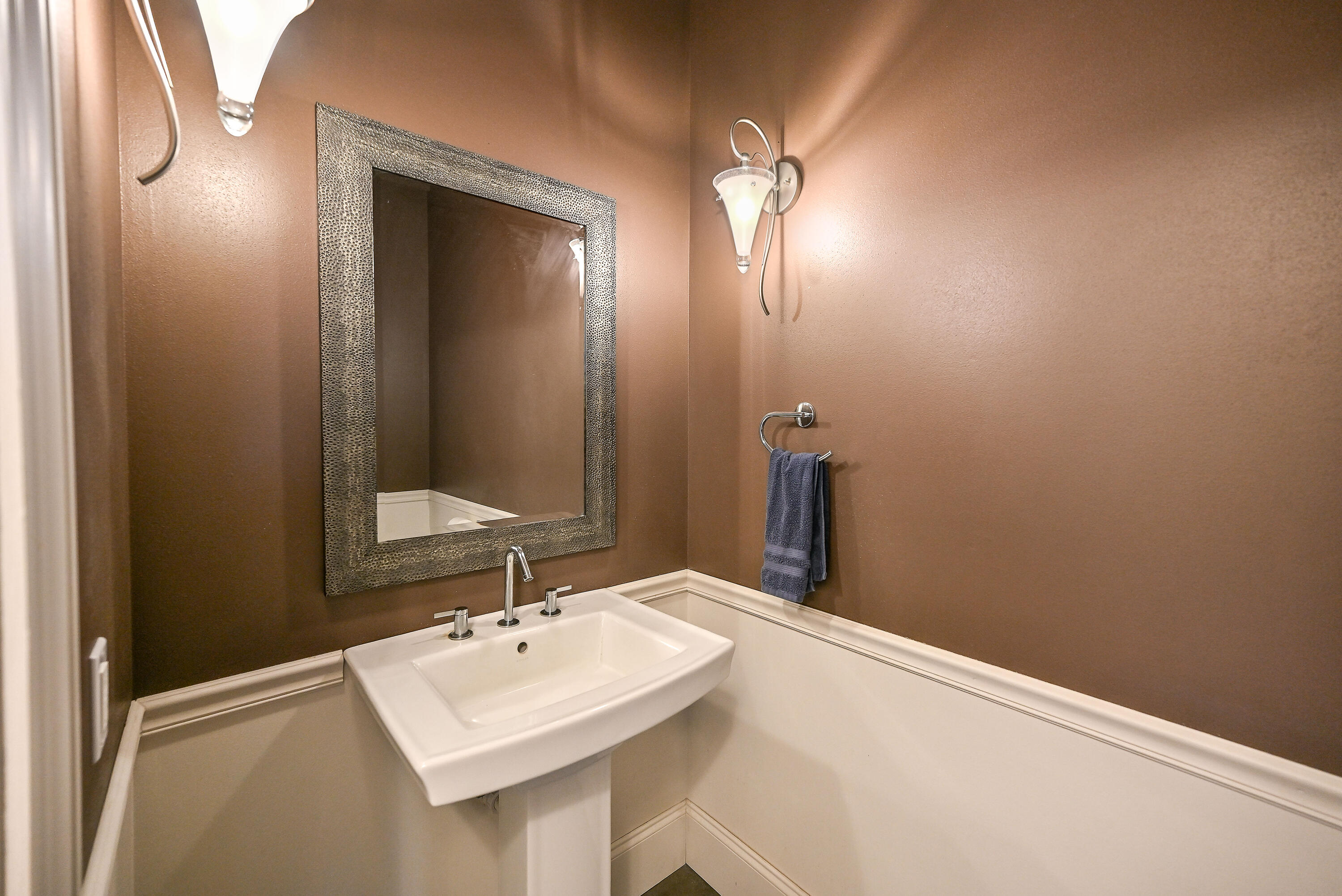 3268 Bay Hill Road Port Washington, WI 53074 - Photo 17 of 46 DZ3268-32