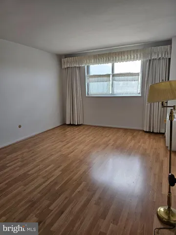 $1,800 | 309 Florence Avenue, Unit 627N, Jenkintown, PA 19046