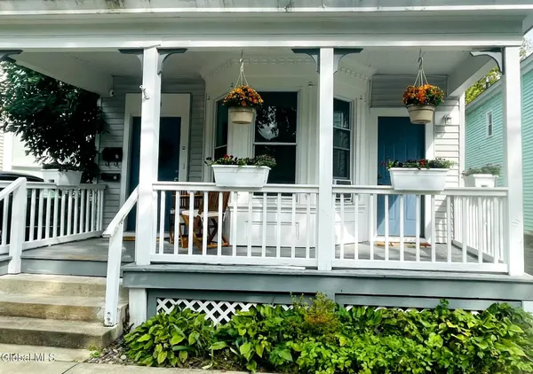 $2,000 | 200 Beekman Street, Saratoga Springs, NY 12866