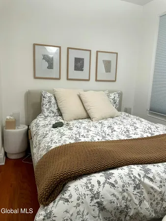 $2,000 | 200 Beekman Street, Saratoga Springs, NY 12866