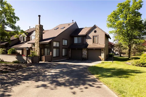 $725,000 | 2 Sunridge Drive, Champion, PA 15622