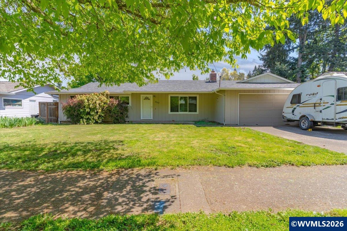 4842 Lone Oak Road Southeast Salem, OR 97302 - Photo 2 of 32