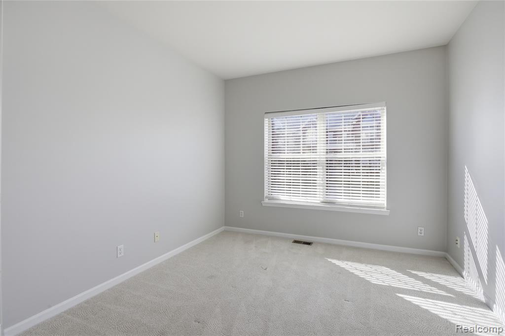 1468 Devon Lane Troy, MI 48084 - Photo 20 of 29
