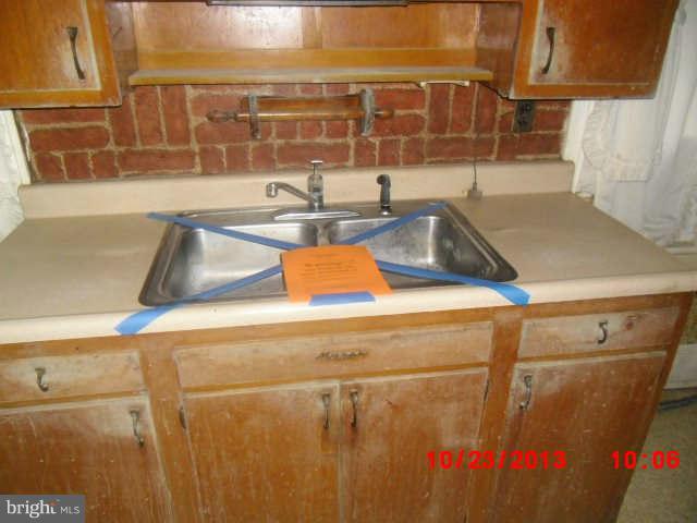 211 Maple Avenue Ridgely, MD 21660 - Photo 6 of 6 Kitchen