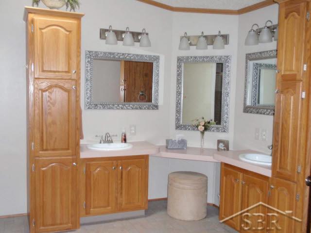 7371 Pierce Road Freeland, MI 48623 - Photo 6 of 7 20067577-5.JPG