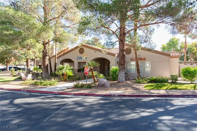 $154,900 | 7720 Secret Shore Drive, Unit 207, Las Vegas, NV 89128