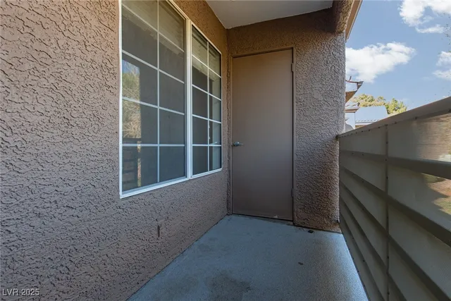 $154,900 | 7720 Secret Shore Drive, Unit 207, Las Vegas, NV 89128