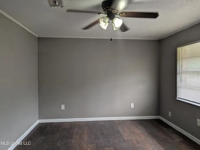 $1,150 | 112 Missouri Street, Gulfport, MS 39501