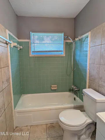 $1,150 | 112 Missouri Street, Gulfport, MS 39501