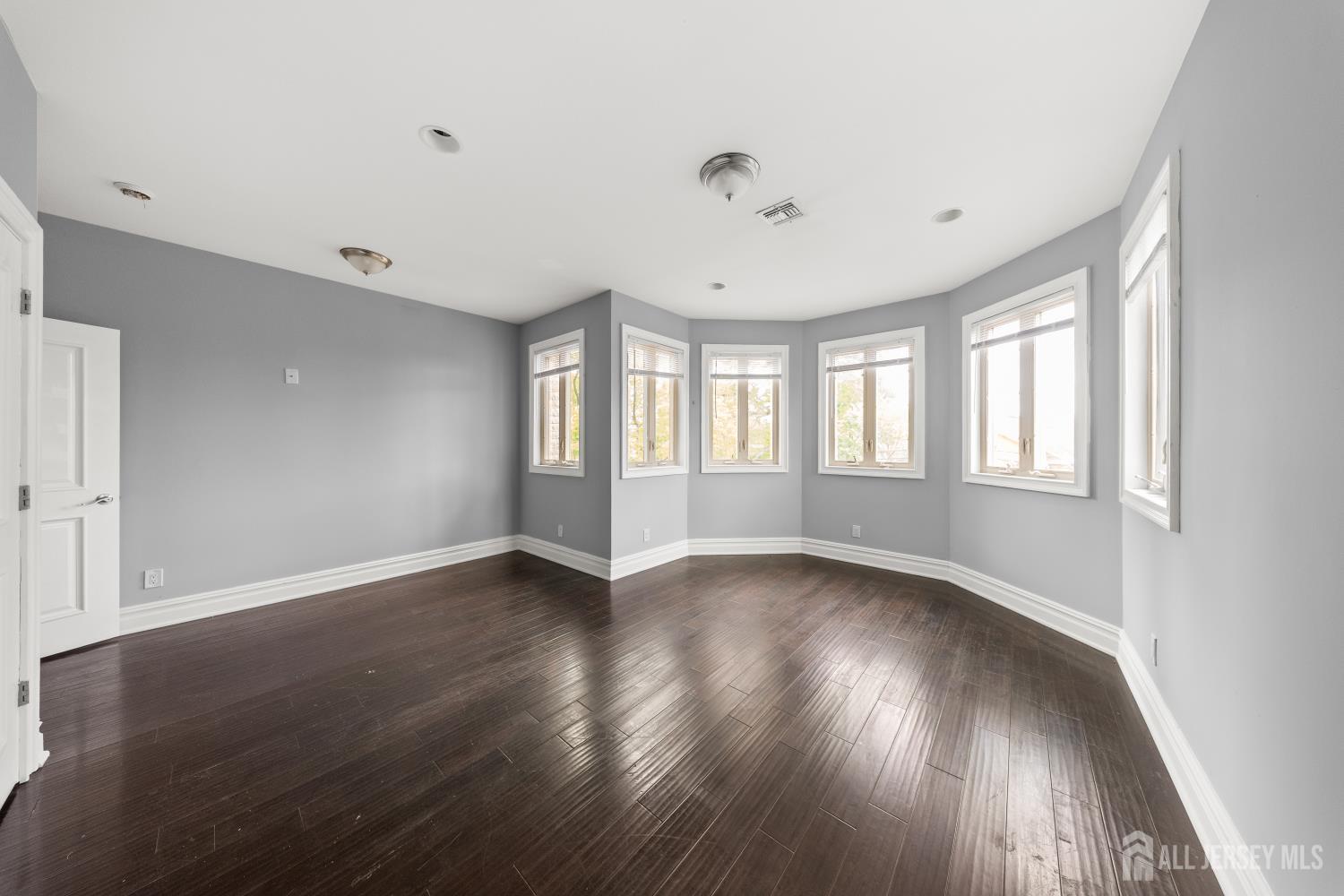 69-71 Summit Road Elizabeth, NJ 07208 - Photo 25 of 39