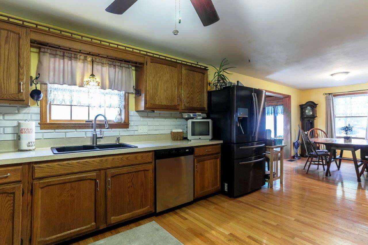 3 Beverly Lane Dover, NH 03820 - Photo 5 of 26 Gallery Image 5