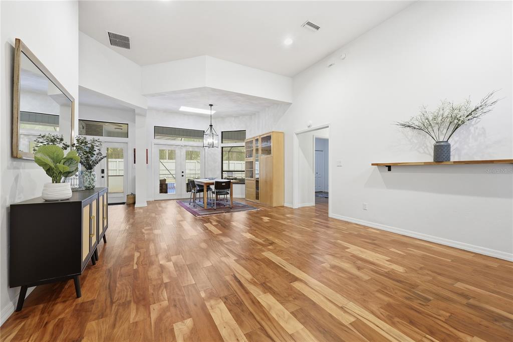 4235 Southwest 91st Drive Gainesville, FL 32608 - Photo 6 of 50