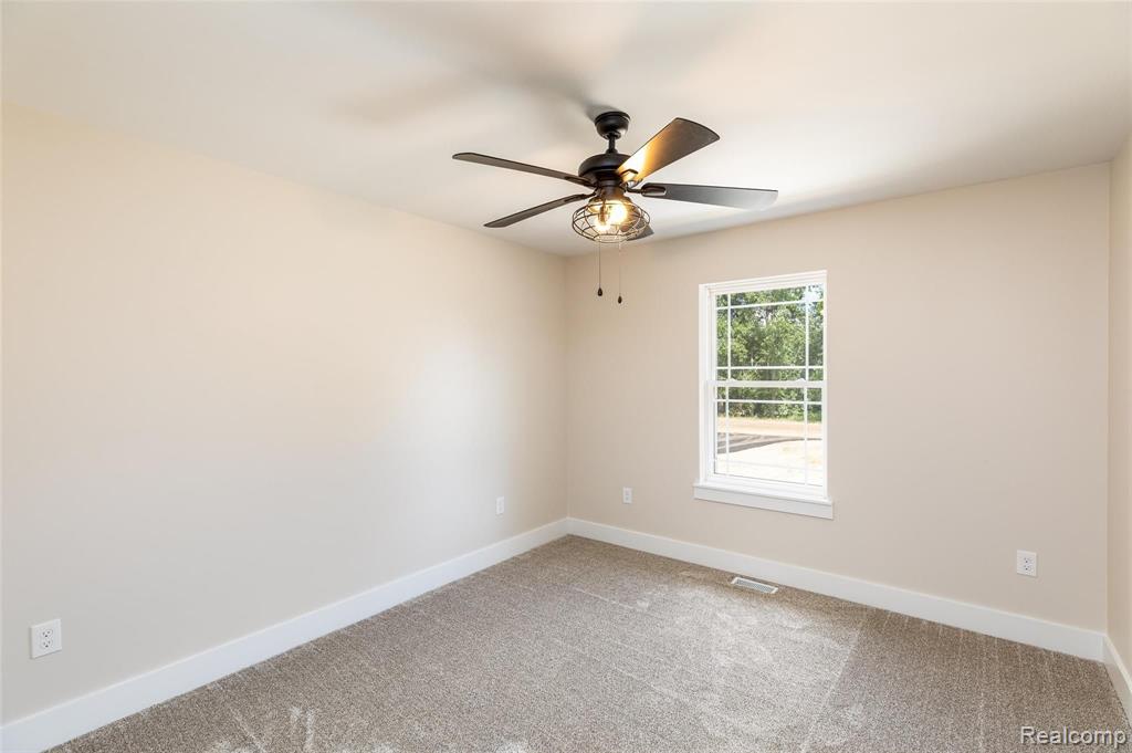 550 Wright Road Howell, MI 48843 - Photo 24 of 38