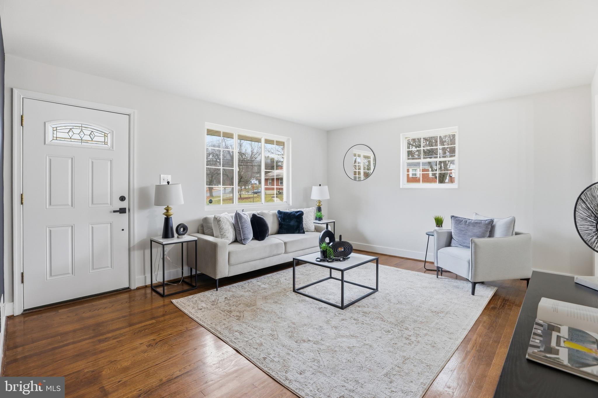 11901 Rocking Horse Road Rockville, MD 20852 - Photo 13 of 49 Gallery Image 13