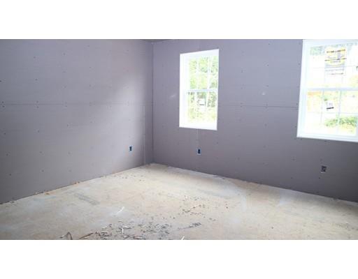 3 Fiskdale Road Brookfield, MA 01506 - Photo 18 of 29 Gallery Image 18
