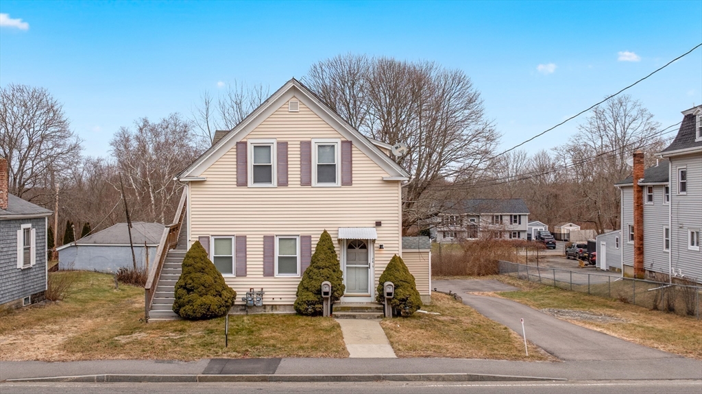 76 Plain Street Taunton, MA 02780 - Photo 16 of 28