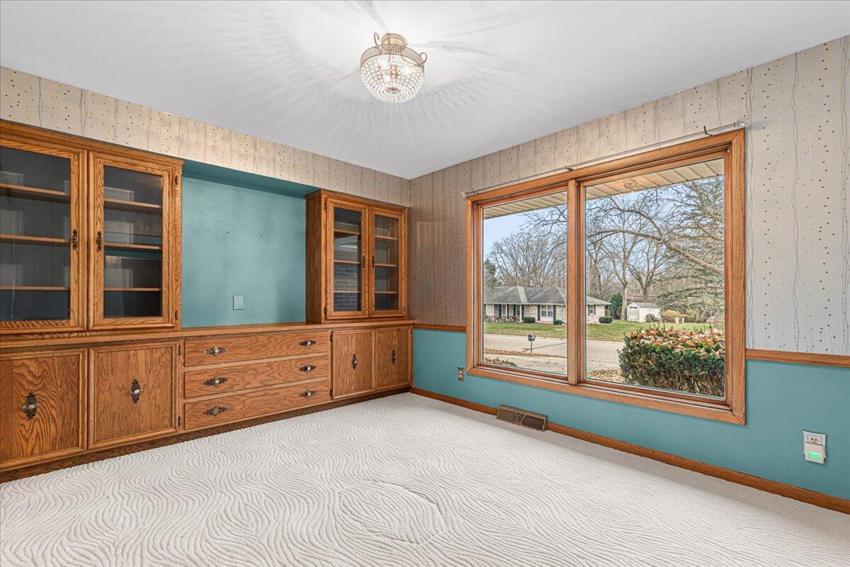 7525 North Redwood Road Glendale, WI 53209 - Photo 4 of 29 Dining Room/Den or Office w/Built-Ins