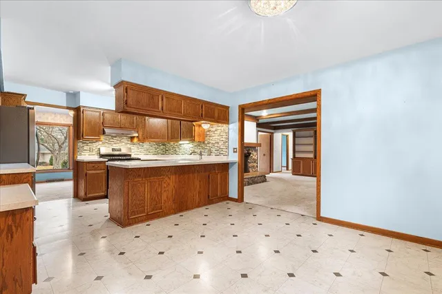 $449,900 | 7525 North Redwood Road, Glendale, WI 53209