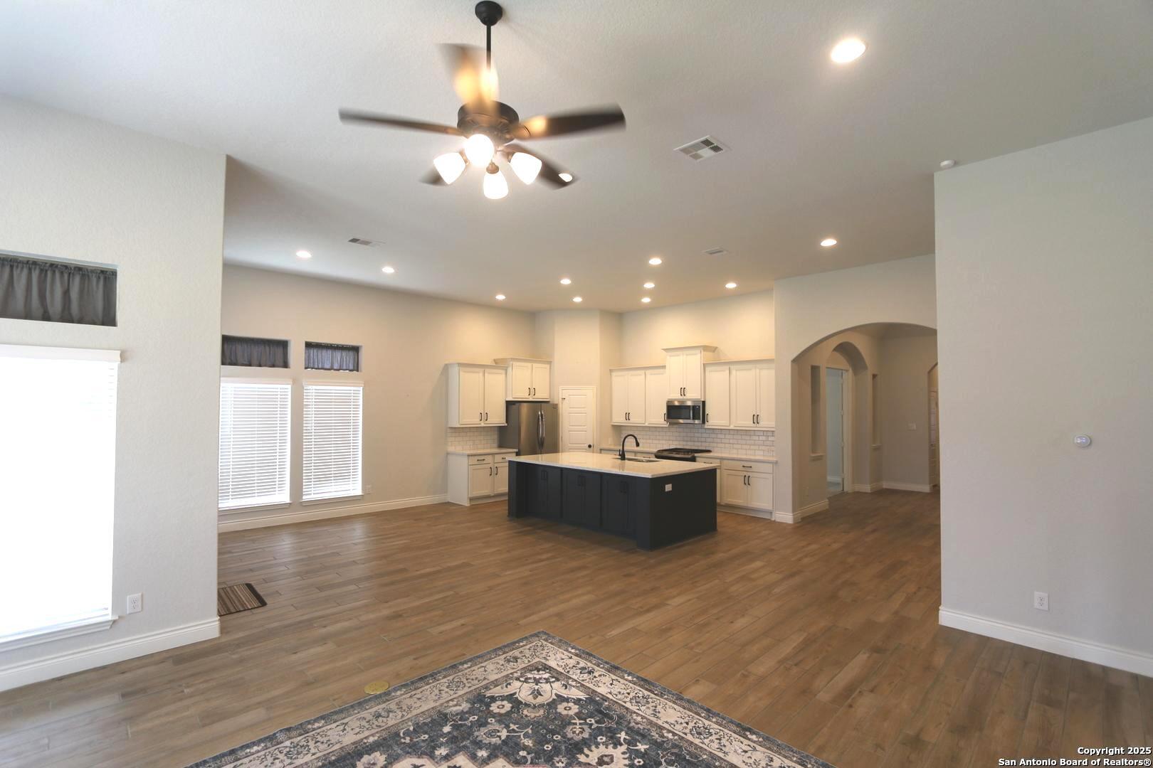 2965 Grove Way Seguin, TX 78155 - Photo 9 of 60