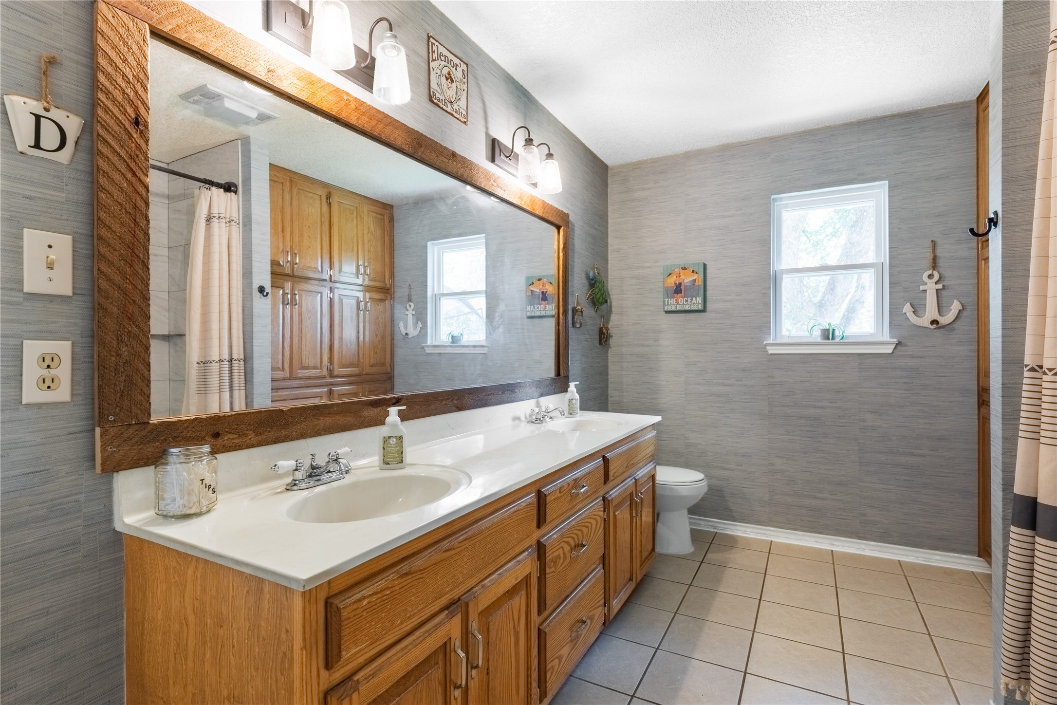 3423 Bluebonnet Trail Georgetown, TX 78628 - Photo 11 of 24