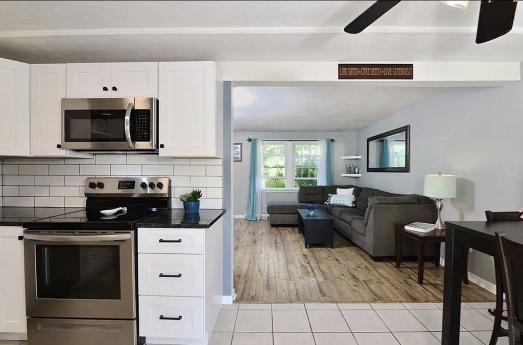 4 George Street, Unit 3 Plainville, MA 02762 - Photo 8 of 28