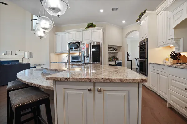 $845,000 | 20120 West Hachita Circle, Spring, TX 77379