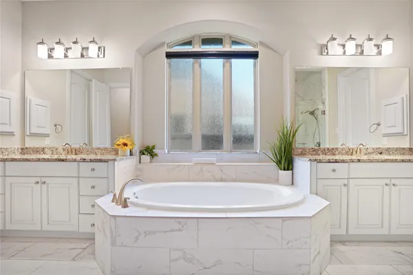 $845,000 | 20120 West Hachita Circle, Spring, TX 77379