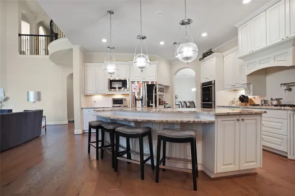 $845,000 | 20120 West Hachita Circle, Spring, TX 77379