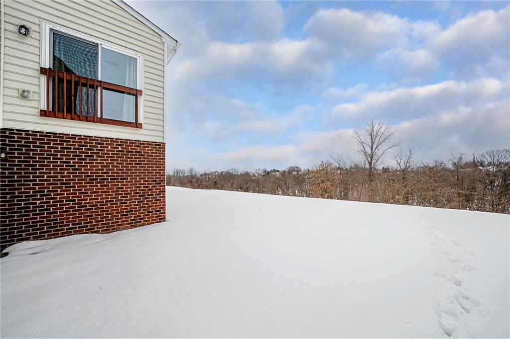 171 Cimarron Drive Moon Township, PA 15108 - Photo 11 of 25 a view of terrace