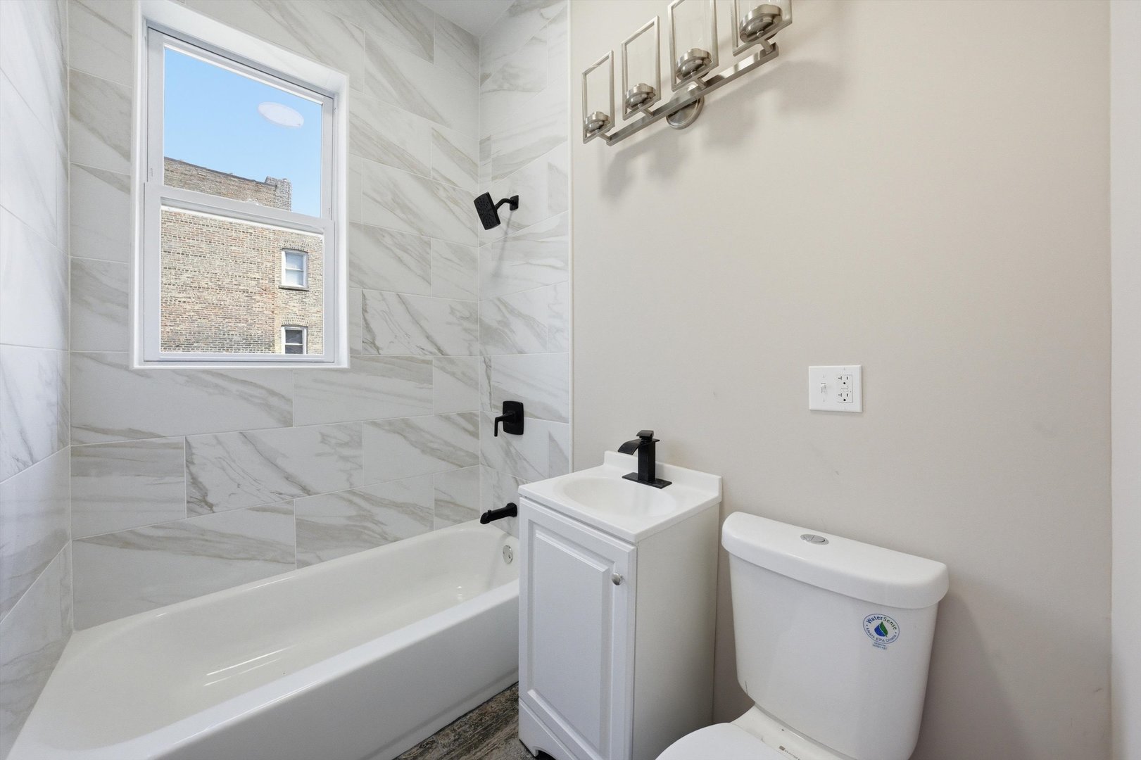 7017 South Normal Boulevard Chicago, IL 60621 - Photo 8 of 23 Gallery Image 8