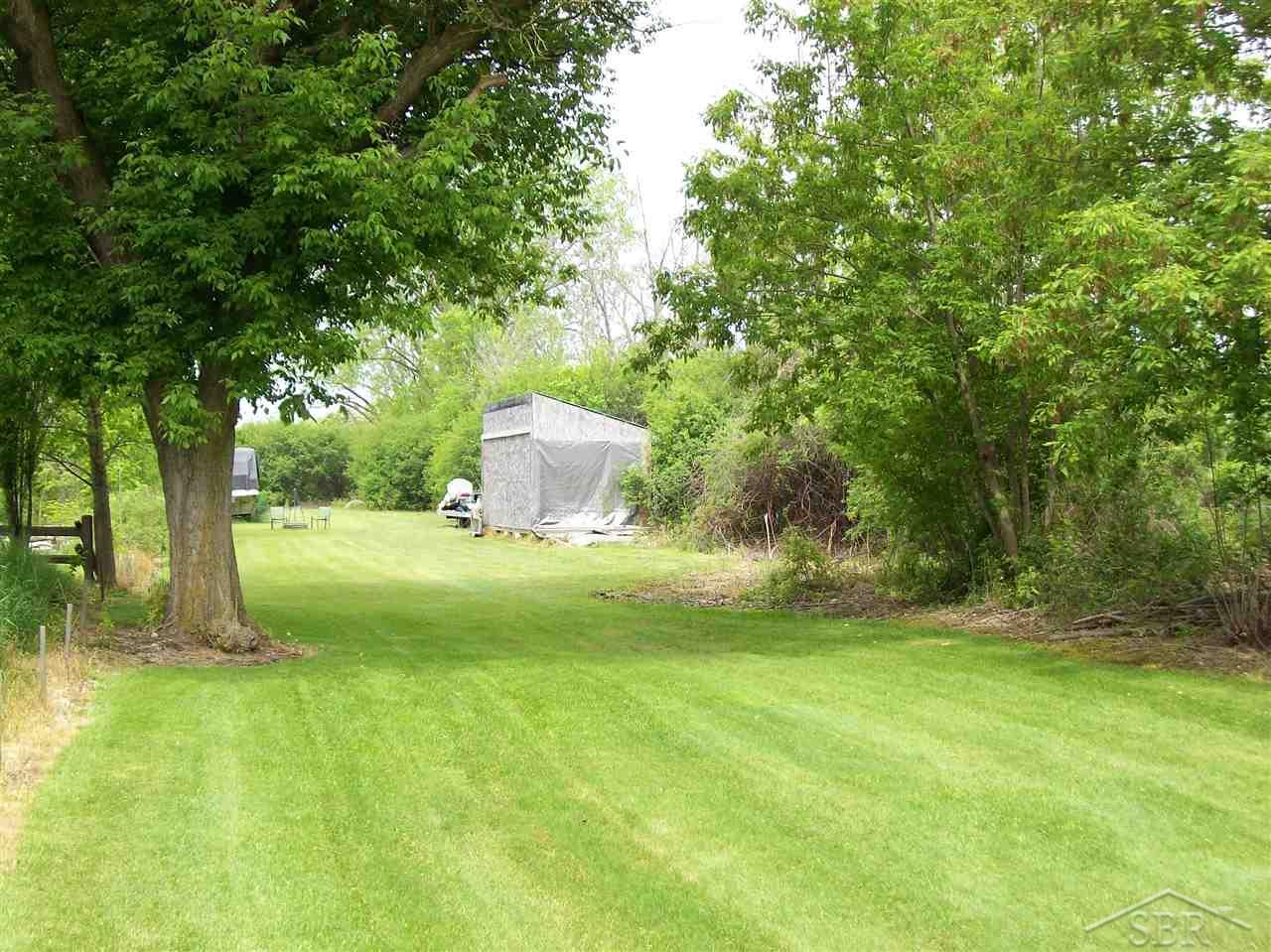 5285 Sherman Road Saginaw, MI 48604 - Photo 18 of 27 31320671-17.JPG