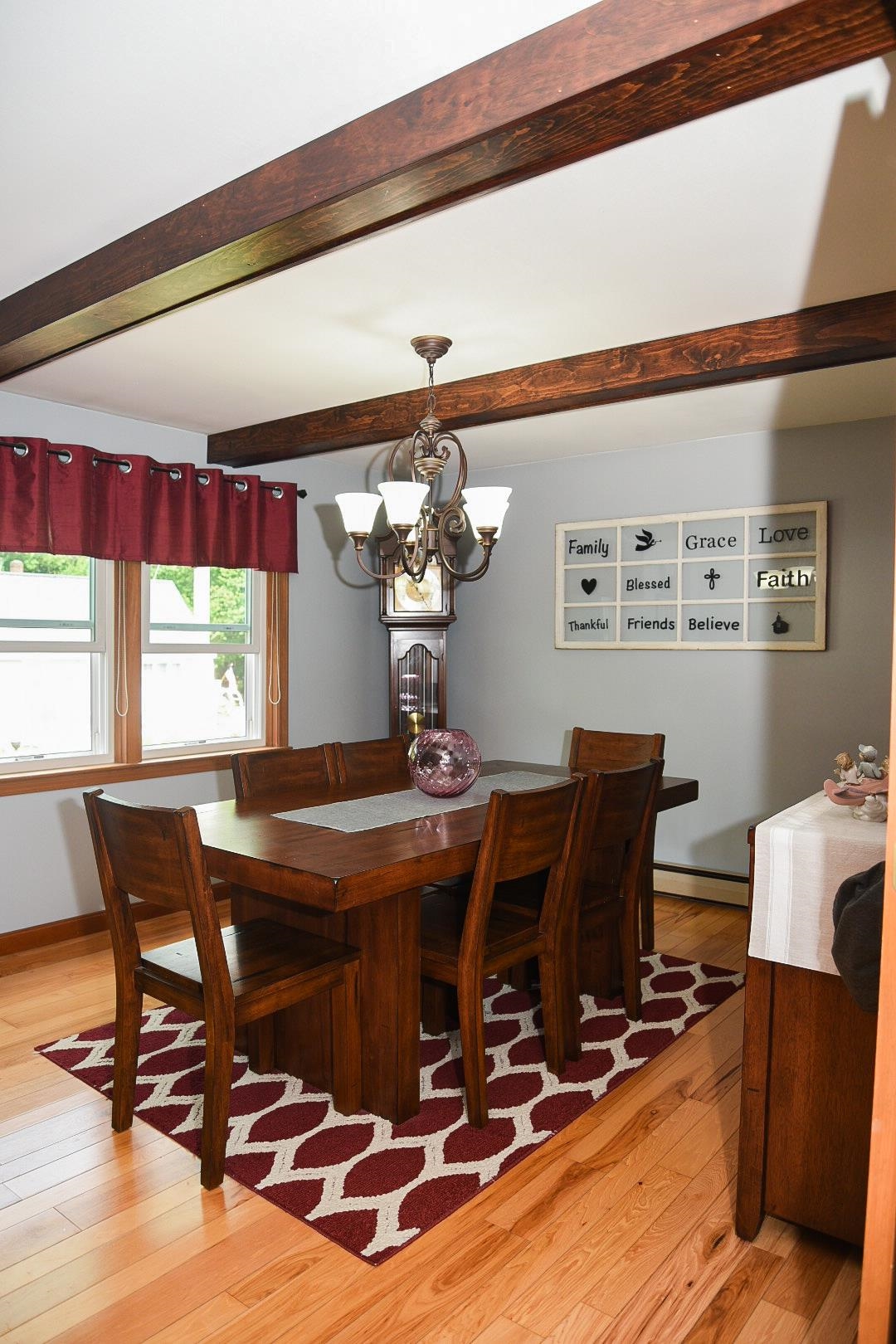 22 Edgewood Street Milford, NH 03055 - Photo 4 of 60