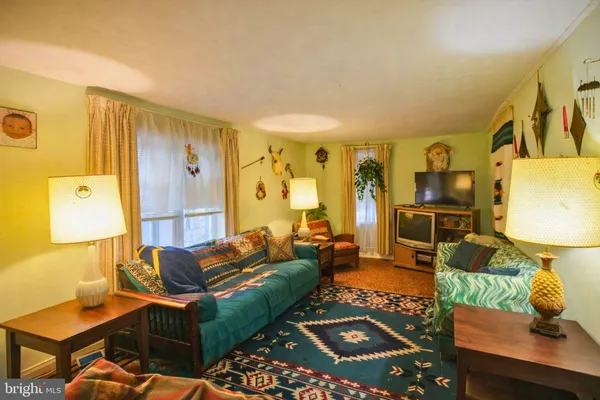 $200,000 | 4330 Main Street, Rohrersville, MD 21779